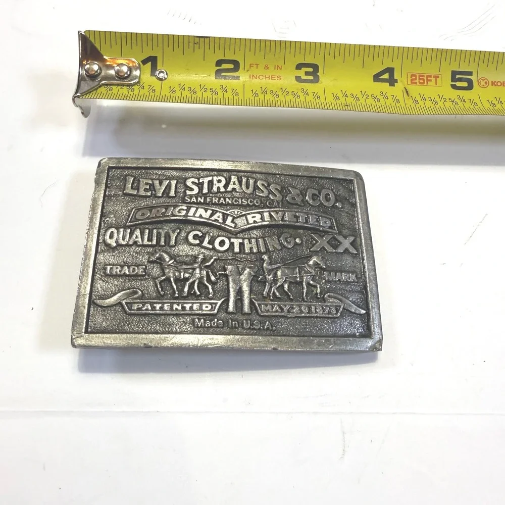 Vintage 1976 Levis Strauss & Co Two Horse Belt Buckle Bergamot Brass Works 700-0